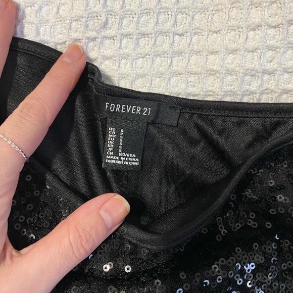 Sequence hot shorts - Picture 2 of 2